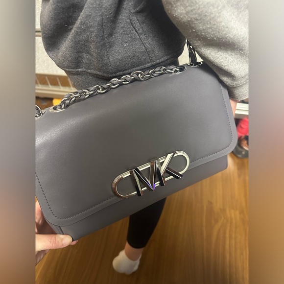 Brand new grey/purple XL Micheal Kors bag BNWT - Picture 5 of 10